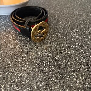 Gucci Black Leather Belt with Red and Green Stripe and Gold Double G Buckle